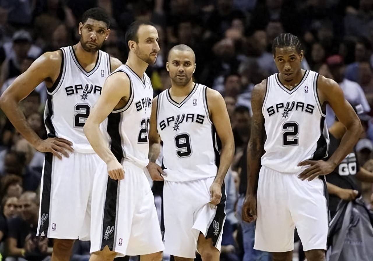 半场战报：维罗纳2-0亚特兰大，焦瓦内、拉菲克-贝尔加利破门（半场速递：维罗纳2比0领先亚特兰大，焦瓦内与拉菲克-贝尔加利建功）