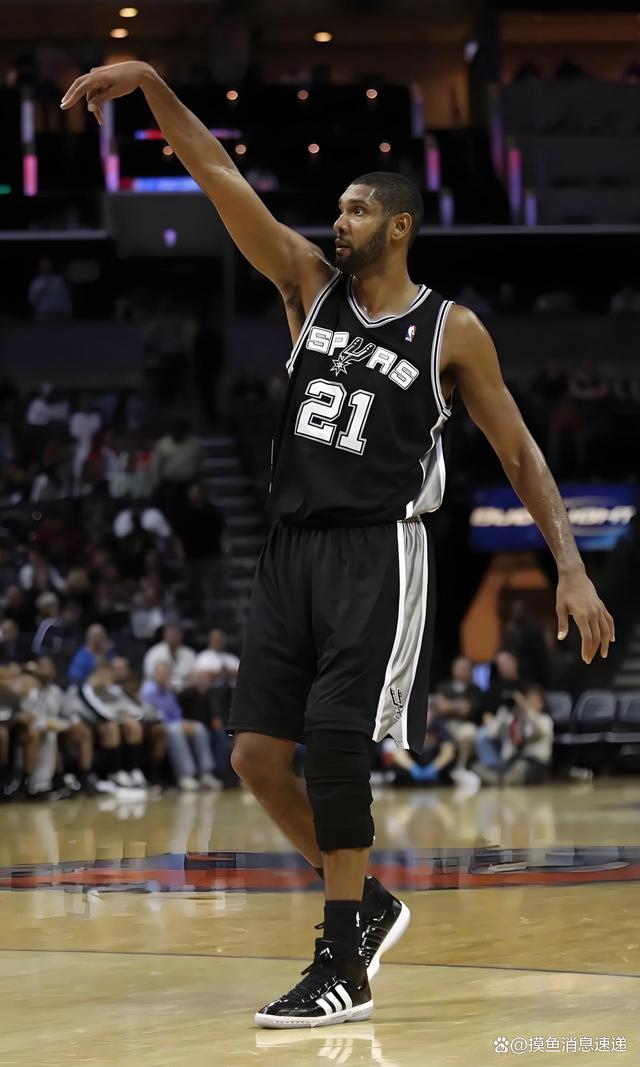 备受关注！74611名球迷现场观战英格兰女足vs中国女足的友谊赛（英格兰女足对阵中国女足友谊赛吸引74611名球迷到场观战）