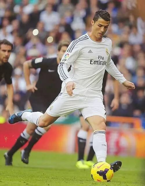 跟朋友娱乐赛 11 分制，先输后赢